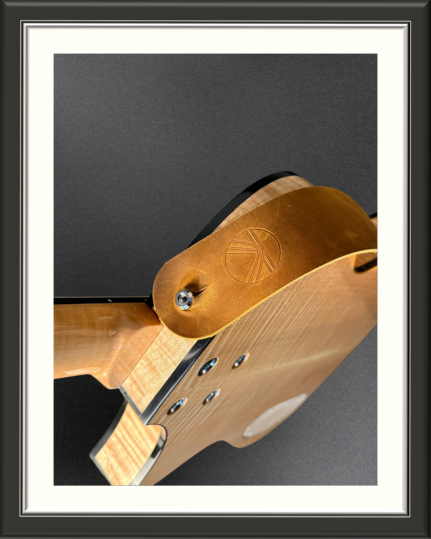 MachMachines Guitar Strap_brown