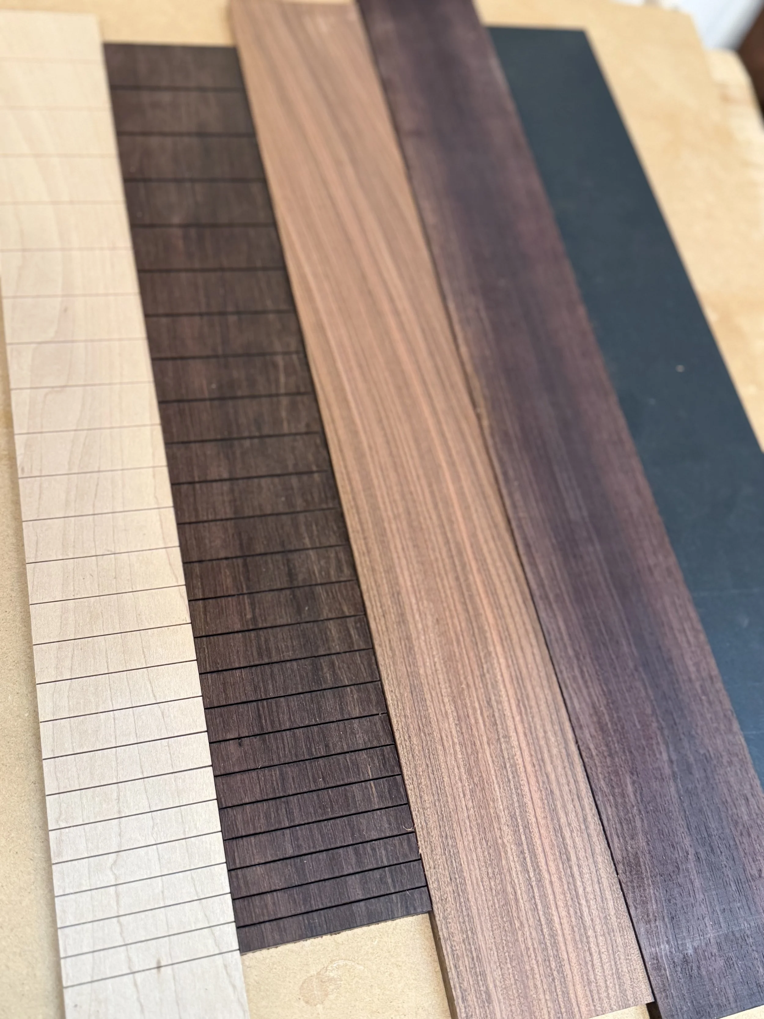 Slotted and unslotted fretboards in various types of hardwood