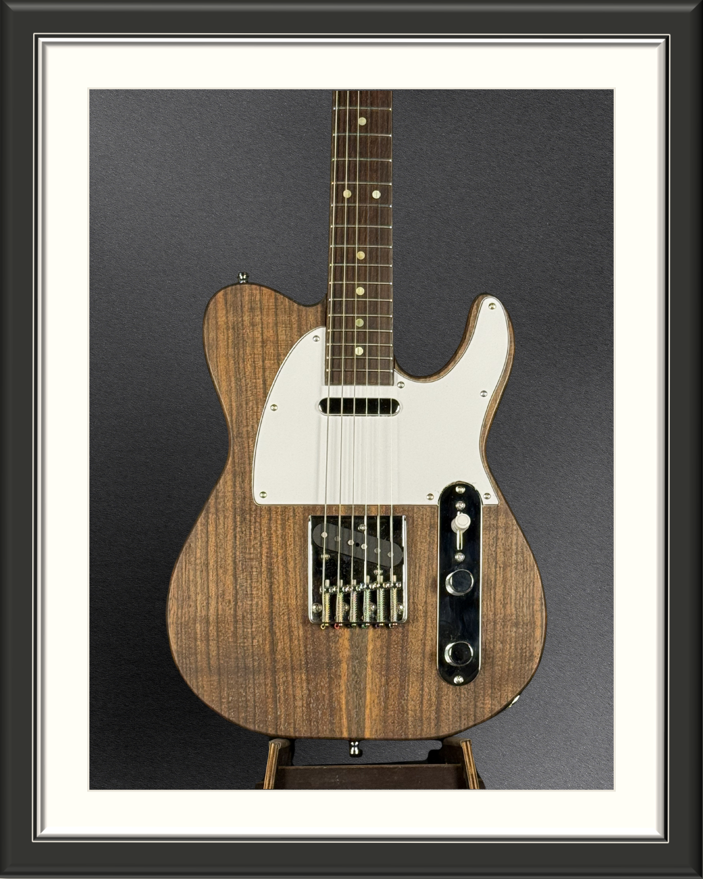 MachMachines Fellacaster Custom Electric Guitar_front body white pickguard