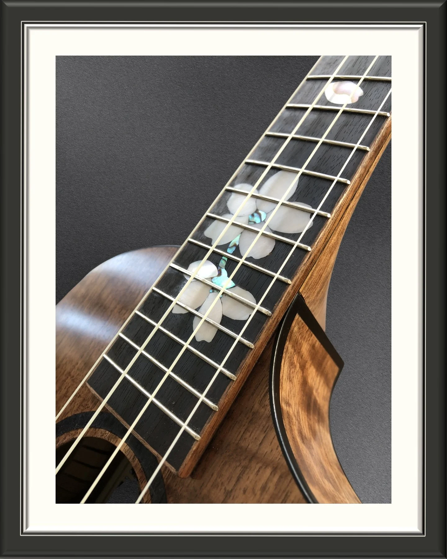 MachMachines Cherry Blossom Custom Ukulele_inlay detail