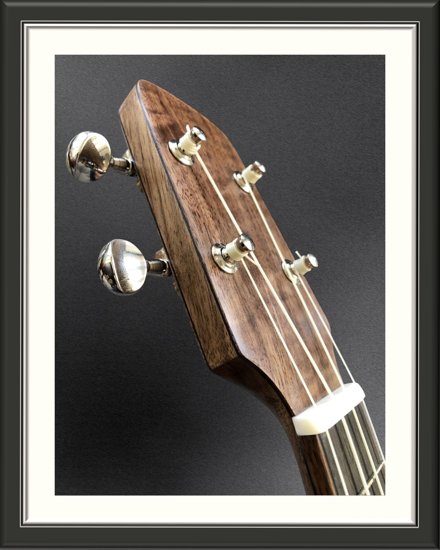MachMachines Cherry Blossom Custom Ukulele_headstock