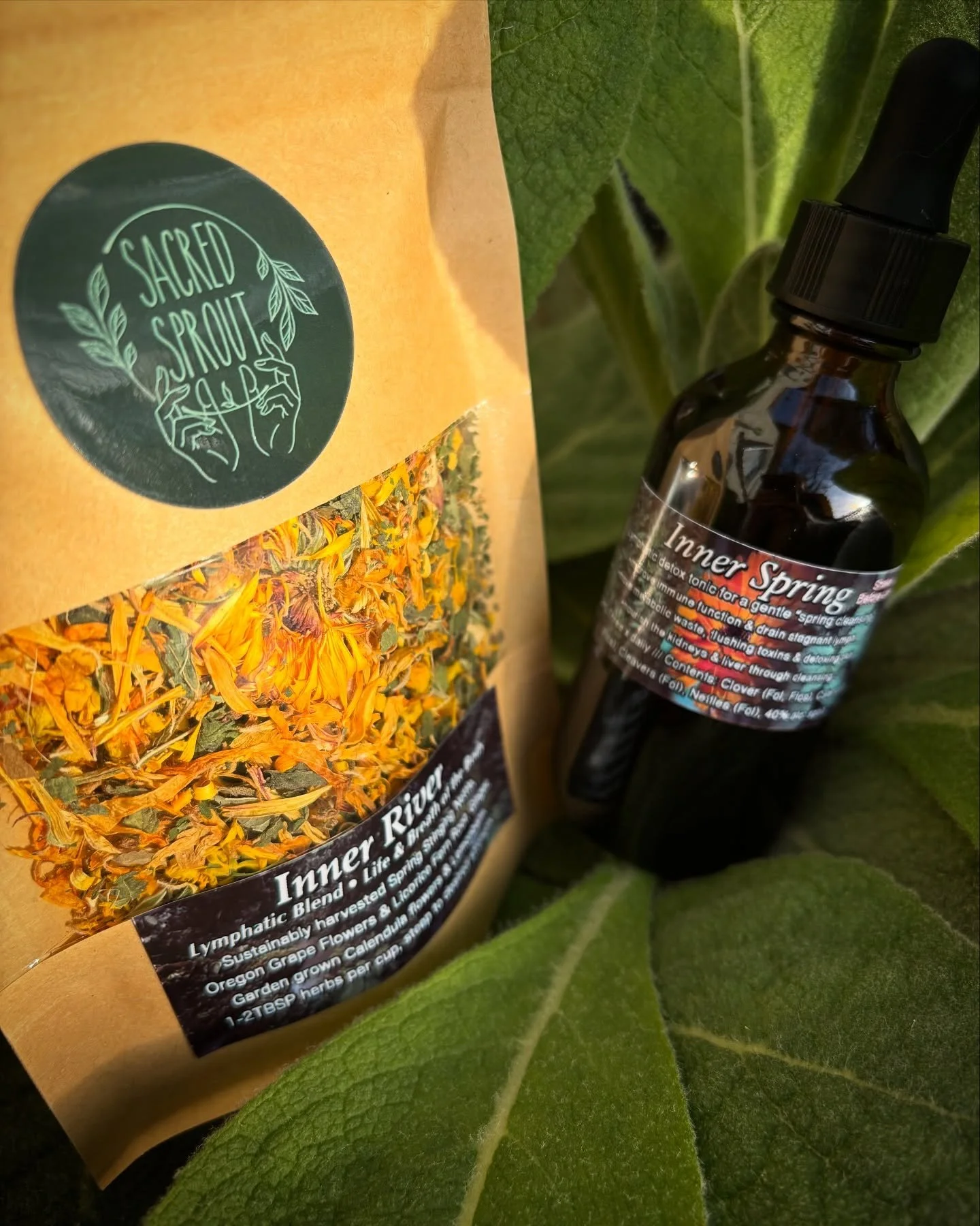 Some more of the offerings Im bringing to @indigenouspopupshopyyj tomorrow 🌞 

Micro batched magic 🪄 

&bull;Try the &ldquo;Inner Spring &amp; Inner River&rdquo; combo for Lymphatic drainage, flushing toxins, Remineralizing and supporting your Kidn