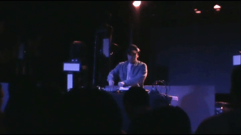paco_showbox1.gif