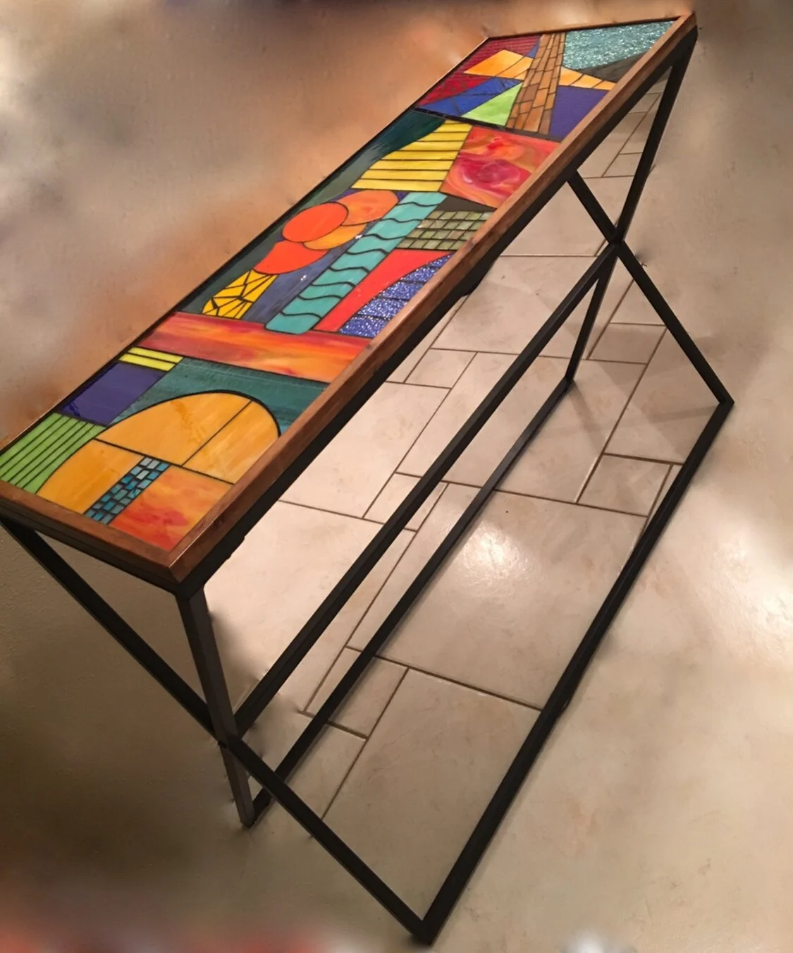 "Busqueda"  -  
Vitro-Mosaic Table.