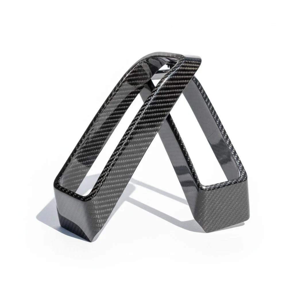 24+ Tail Light Housing