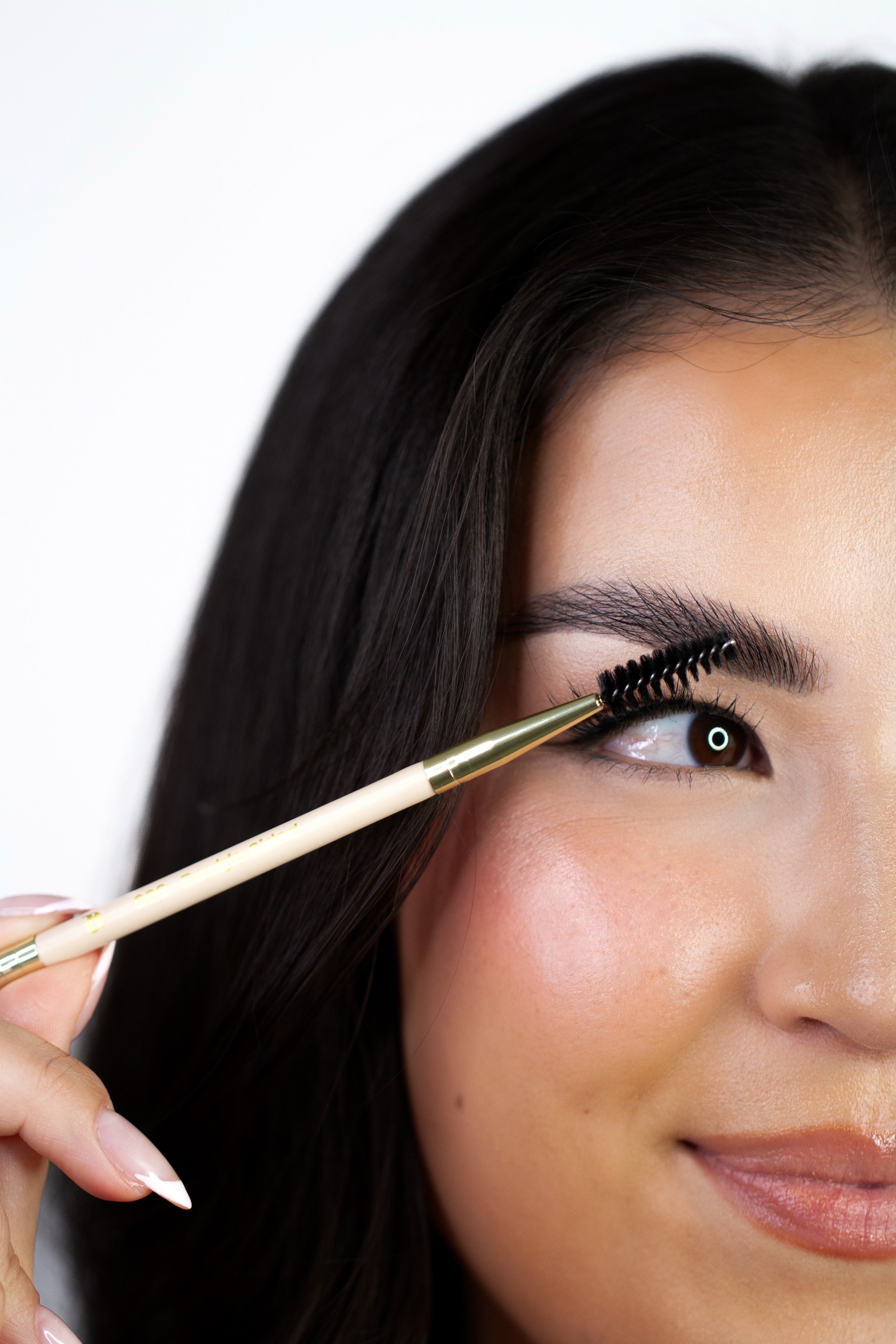 009 DOUBLE SIDED BROW BRUSH