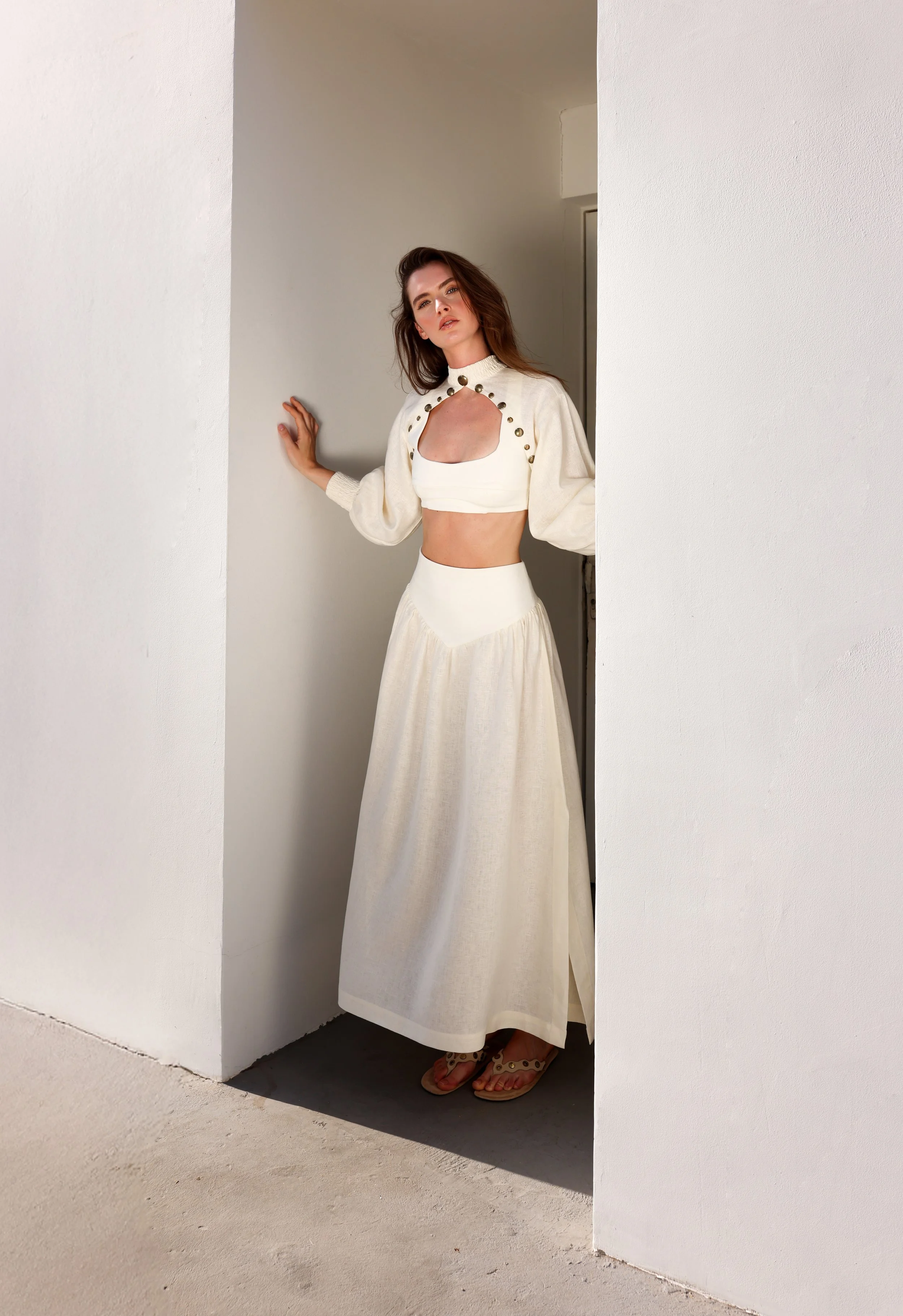F0107LN_IVORY_03 .jpg