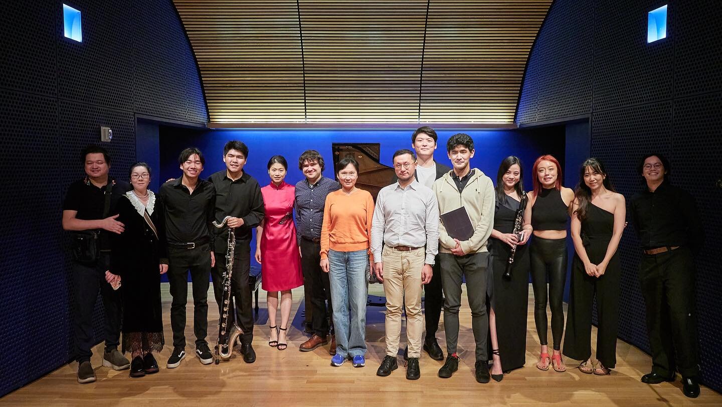 Happy Thanksgiving! Thank you to all our friends for your support of the Mayflower Art Center. We will continue our mission of promoting original compositions by composers and nurturing talent. Looking forward to more great works and emerging musicia