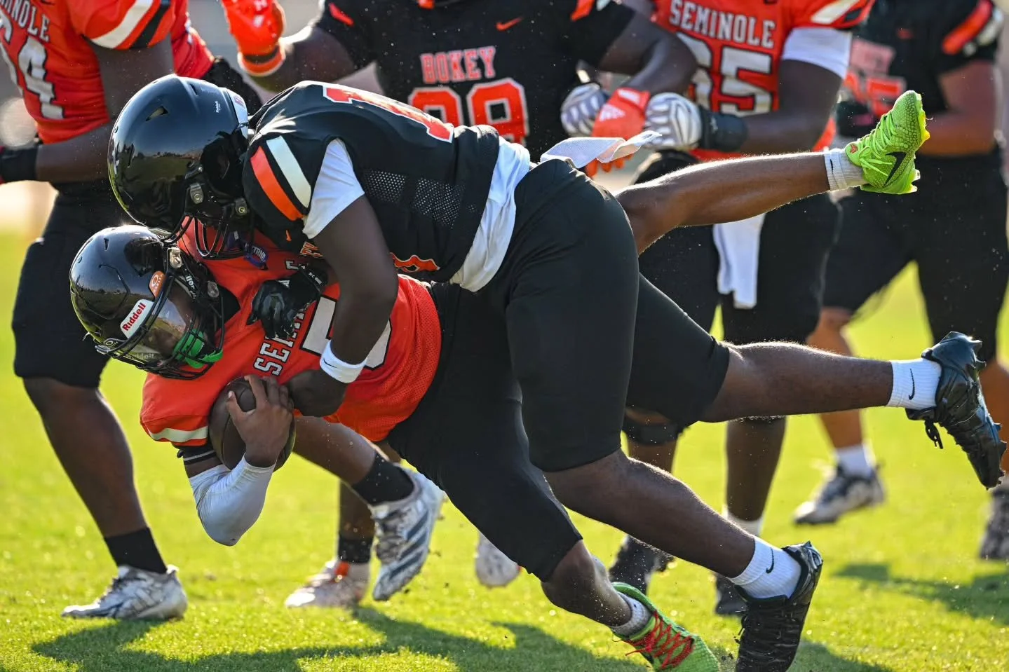 Nothing beats daytime #football. Last night @bokeyfootball held its annual Black and Orange game. Gave me a chance to test out the new @nikonusa 400 2.8 that literally got here a few hours earlier. Lens performed great on my NikonbZ8. Shot everything