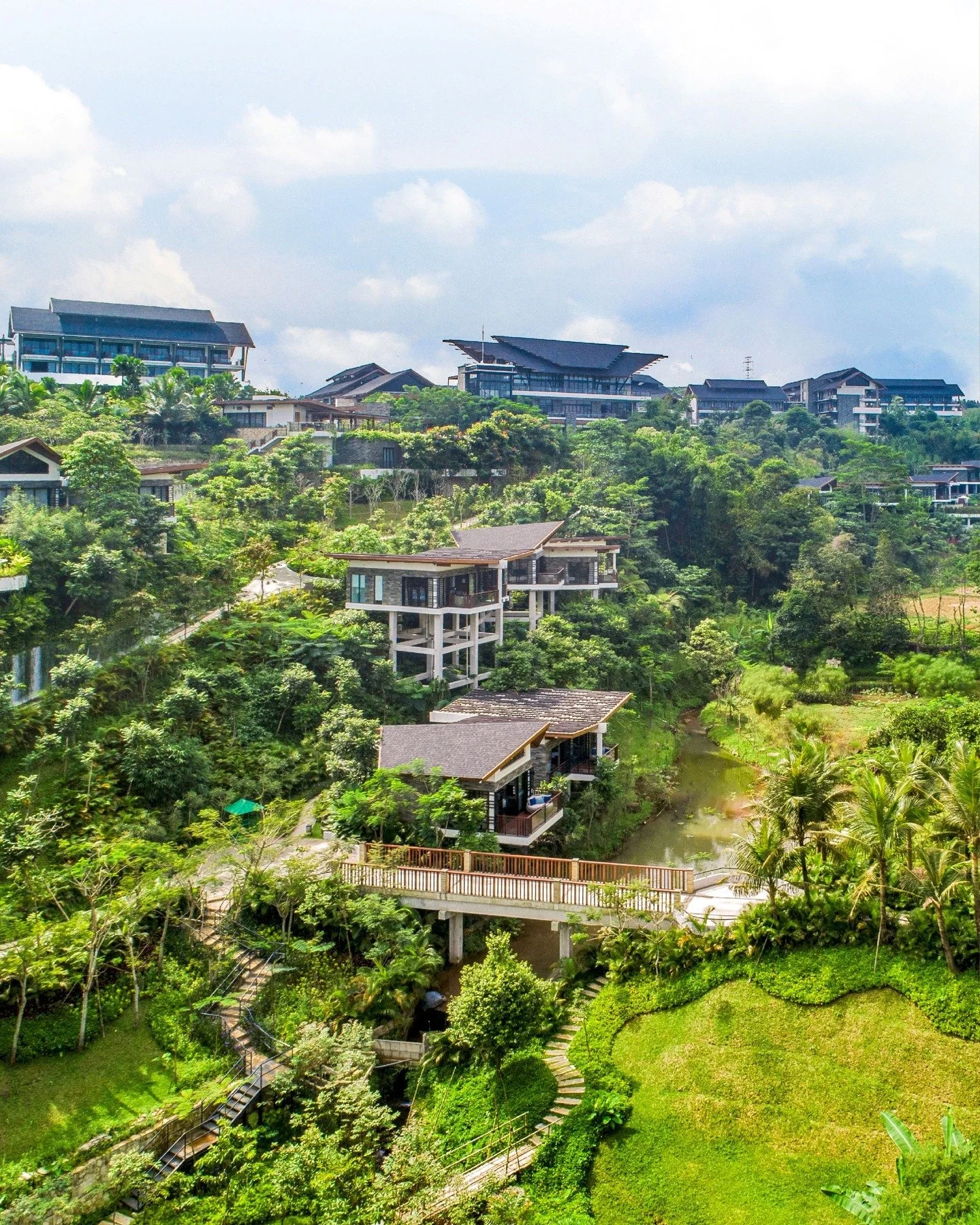 Only an hours drive from Jakarta in the beautiful lush landscape of West Java, Pullman Ciawi Vimala Hills recently achieved Green Globe recertification &mdash; driven by a team determined to make a difference for the planet, and their community.

#pu