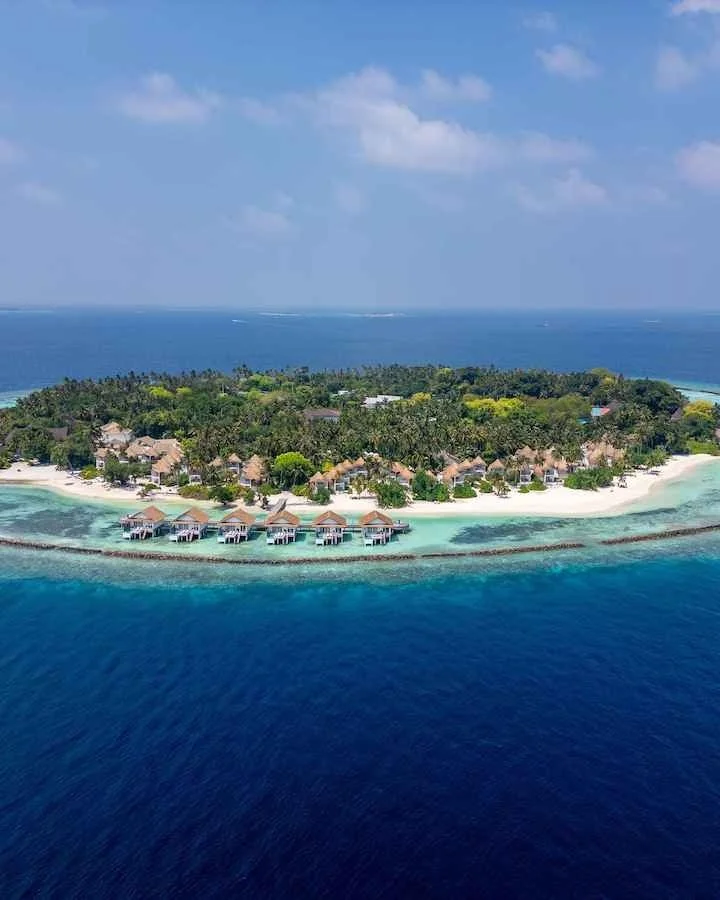 Green Globe Certification has awarded Bandos Maldives its inaugural certification. The resort is located on Bandos Island, a tropical island in the North Male Atoll of the Maldives, enveloped by tropical crystal-clear turquoise waters and expansive s
