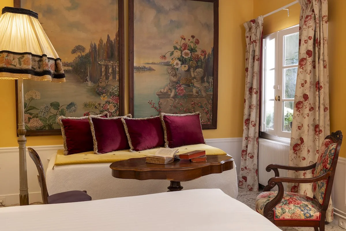 _16A1054 hotel saint gregoire bd.jpg