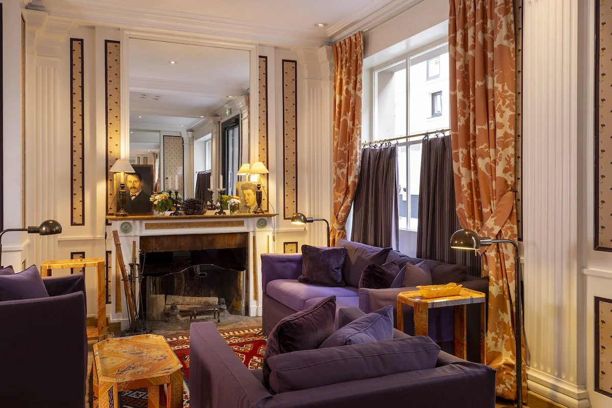 _16A1107 hotel saint gregoire bd.jpg