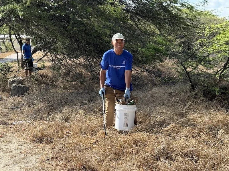 Bucuti+Tara_Earth-Week-2026_Nature-Preserve-cleanup_Associate.jpeg