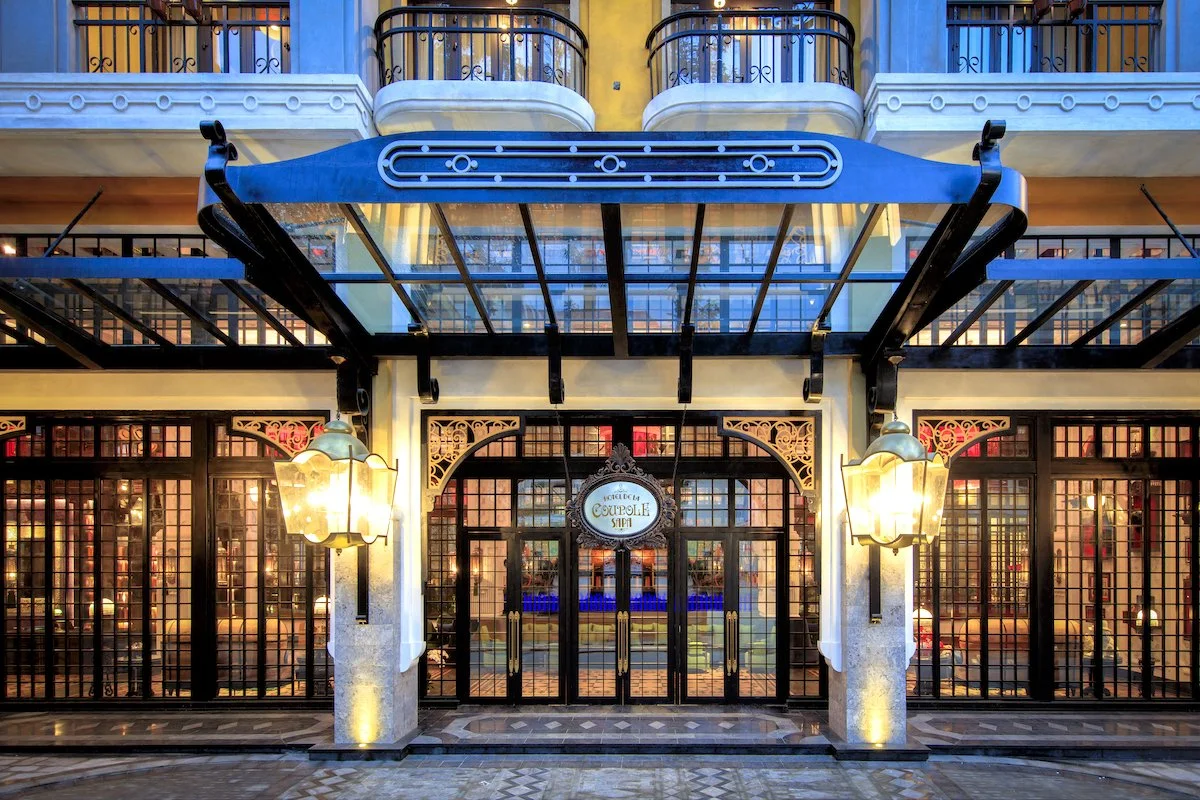 Hotel gate.jpg