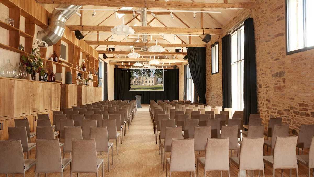 grande salle.jpg