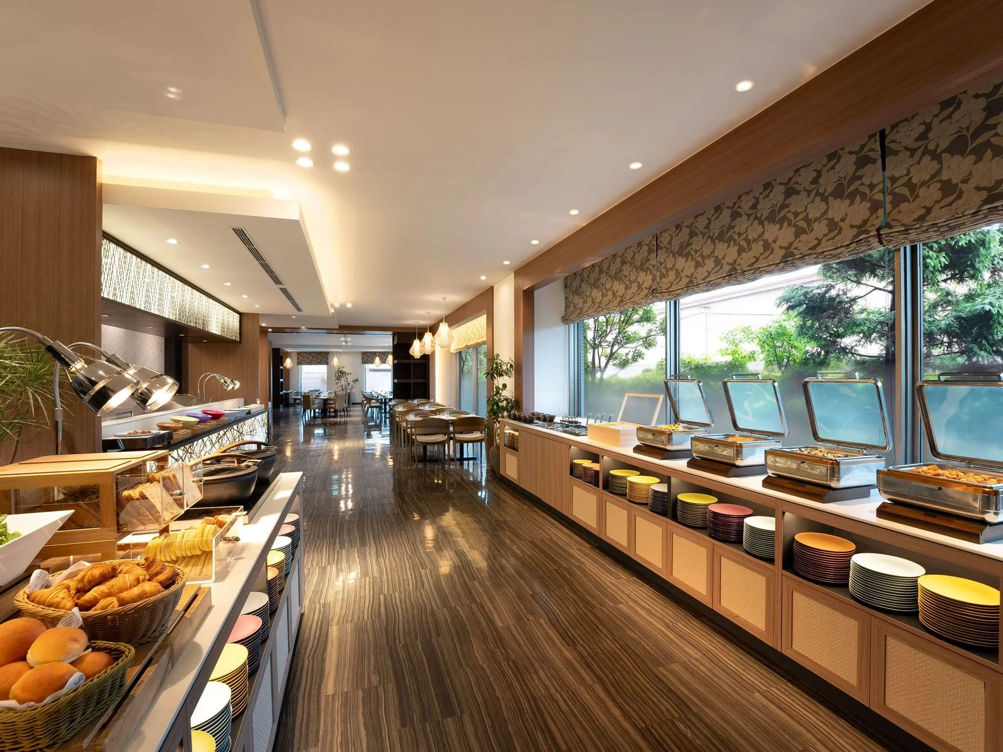 Buffet Area.jpg