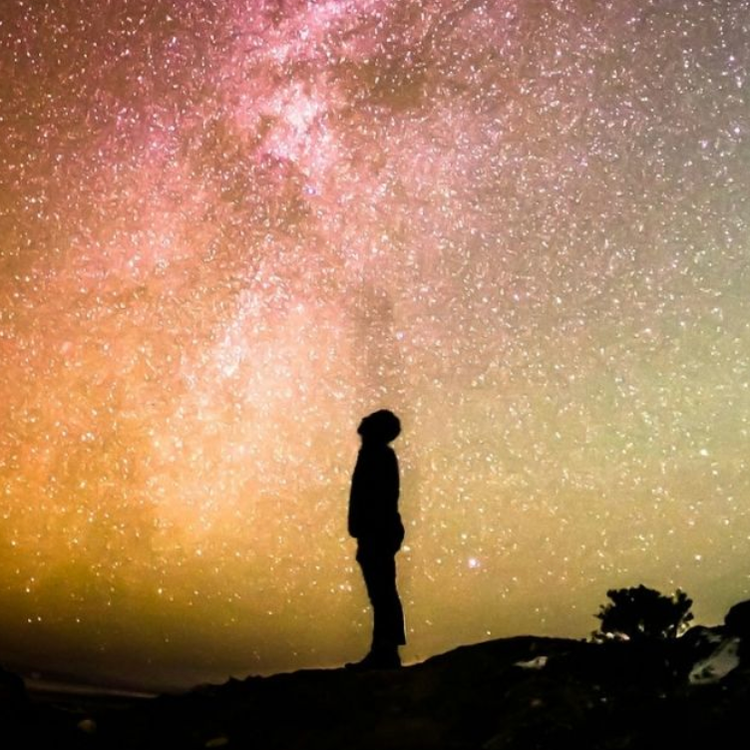 The total solar eclipse routes of 2026 go beyond traditional travel circuits, creating new destinations for astro-tourism. In 2026, several regions will witness a total solar eclipse. Countries such as Iceland, Russia, Spain, and Greenland are among 