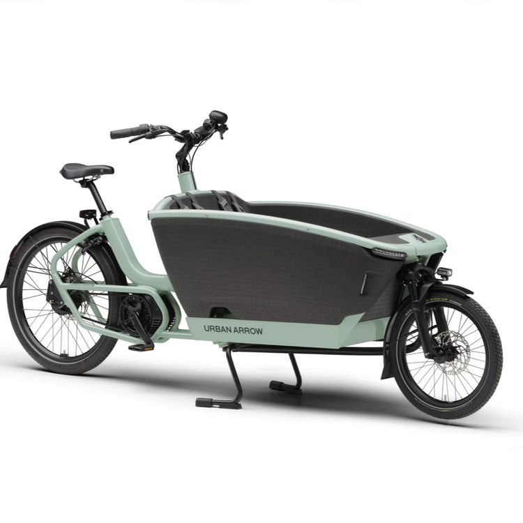 The Urban Arrow Cargo bike is widely used by logistics companies as a zero-emission alternative to delivery vans. It features an efficient Bosch e‑drive system, high load capacity, and modular cargo box made for long service life. When charged using 