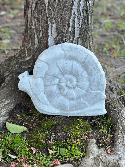 snail step stone1.png