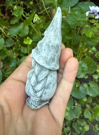 two gnomes6.png