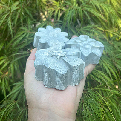 concrete flowers11.png