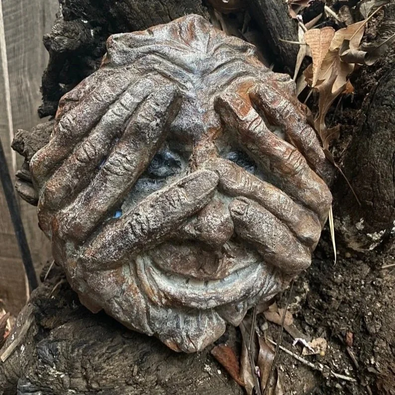 Backyard Stone Art Stepping Stone for your Garden or pathway