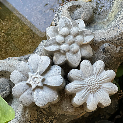 concrete flowers9.png
