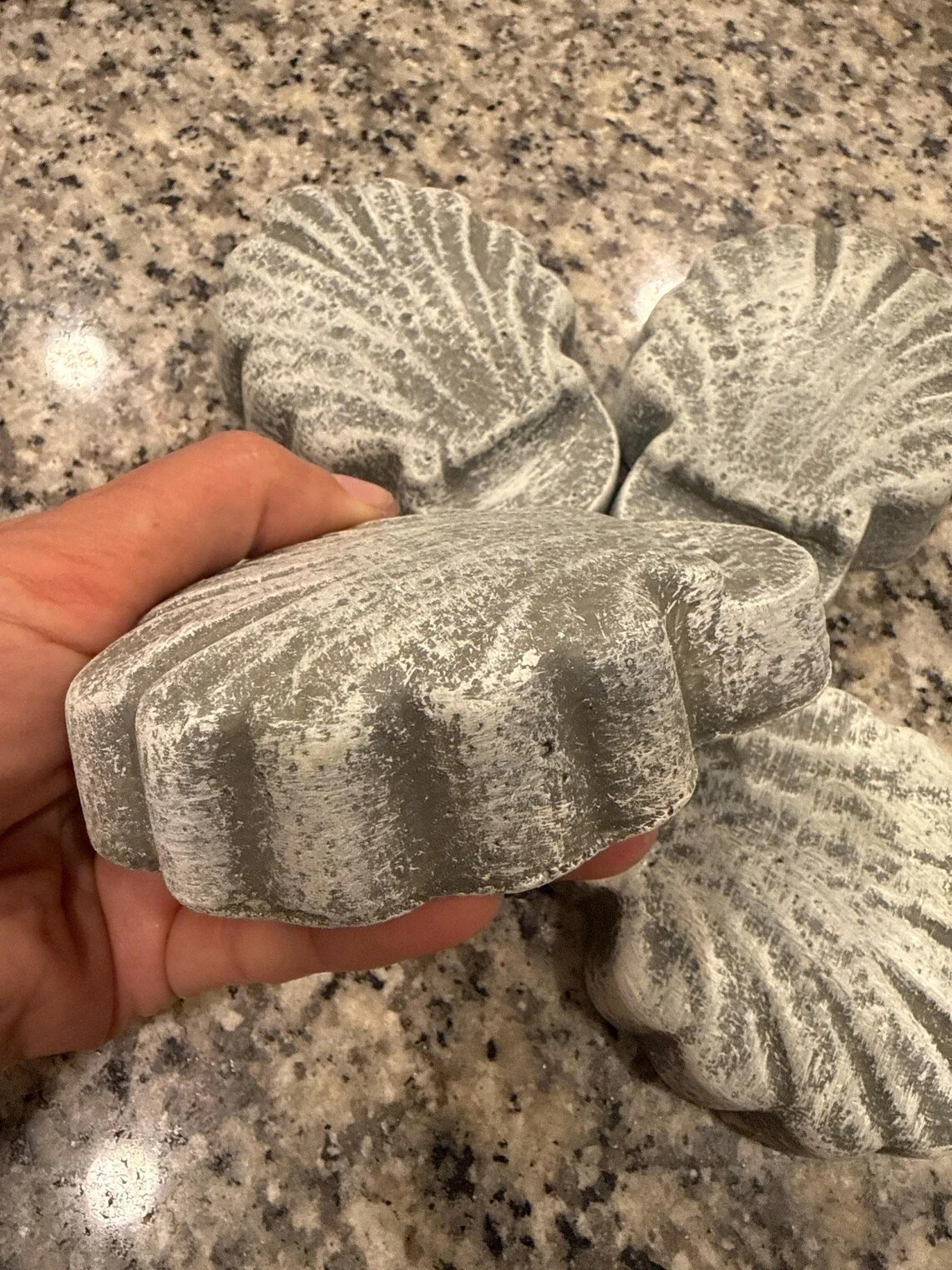 clam pot feet1.png