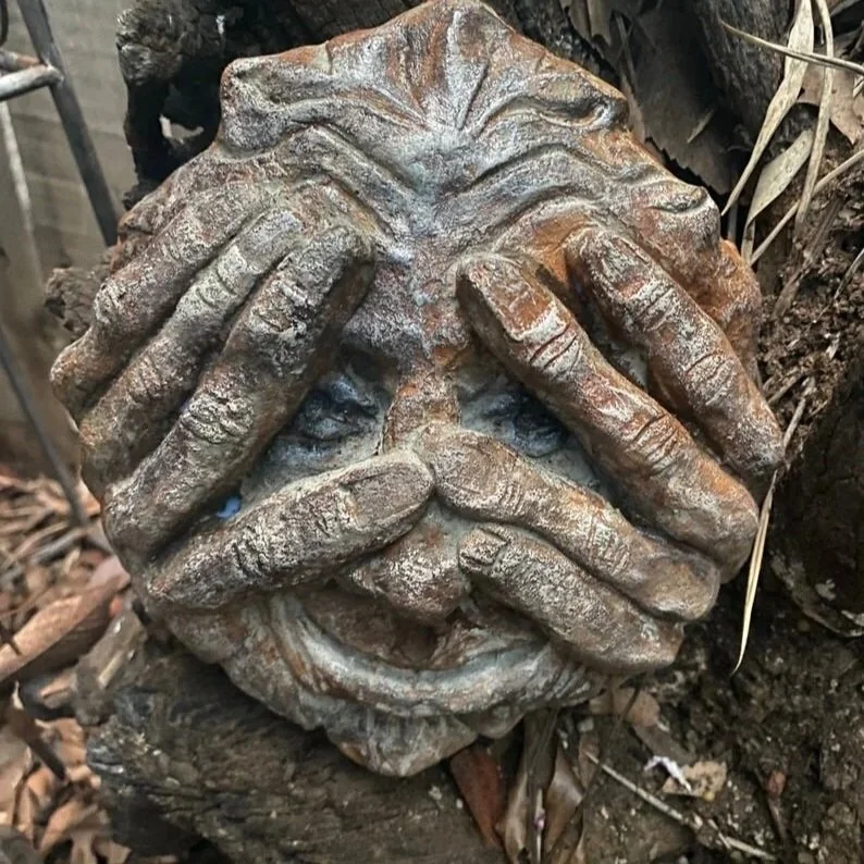 Backyard Stone Art Stepping Stone for your Garden or pathway