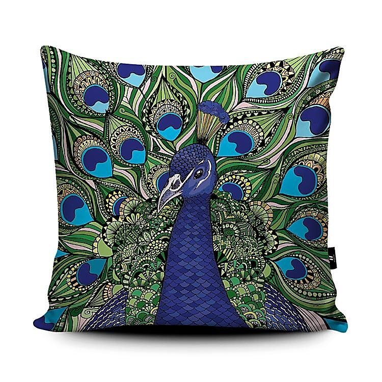 This stunning peacock 🦚 now available as a super soft vegan suede cushion and a tea towel (100% organic cotton). #peacocks #peacockdecor #brightandbold #tropicalbirds