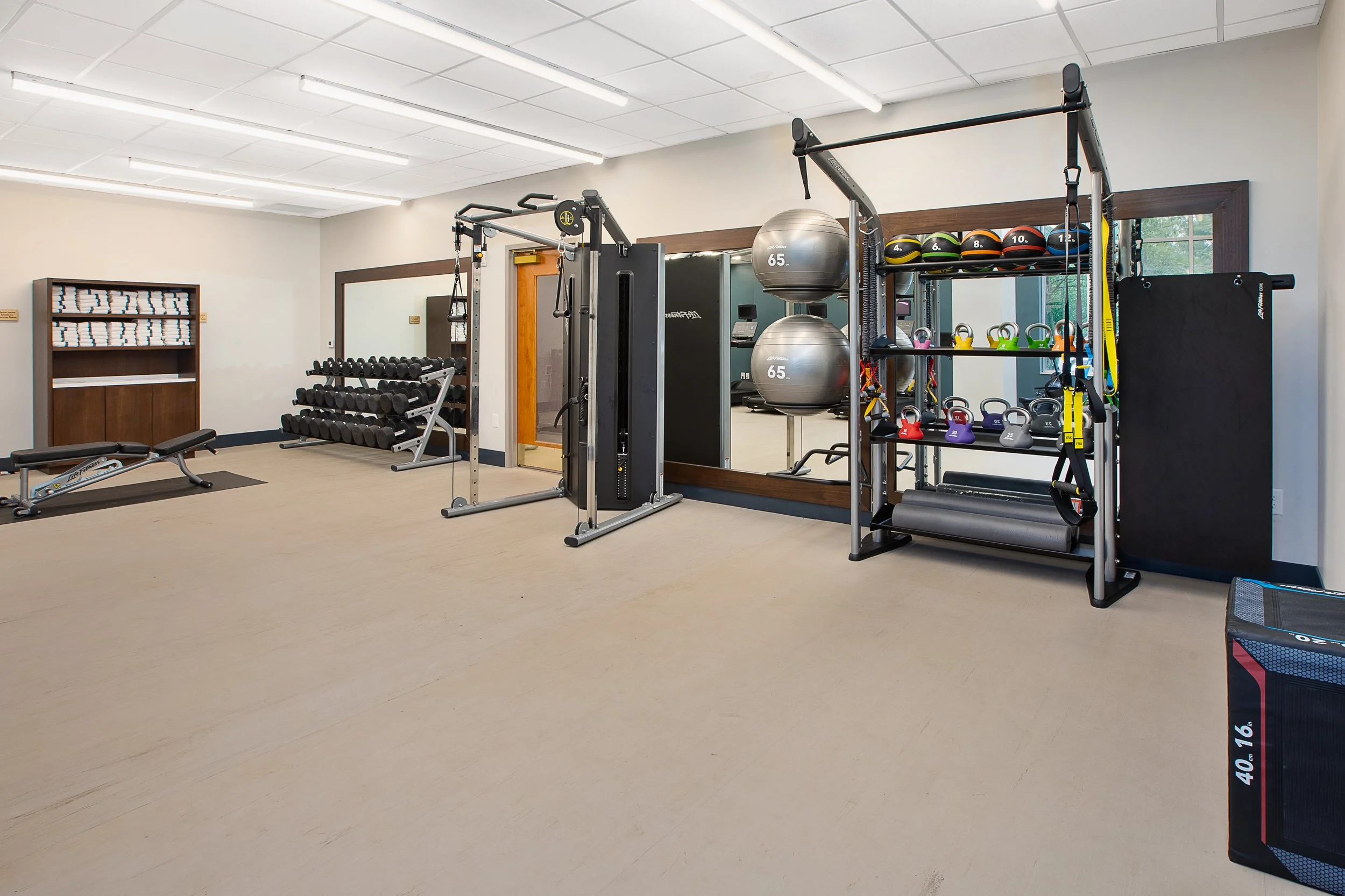 Fitness Center 4.jpg