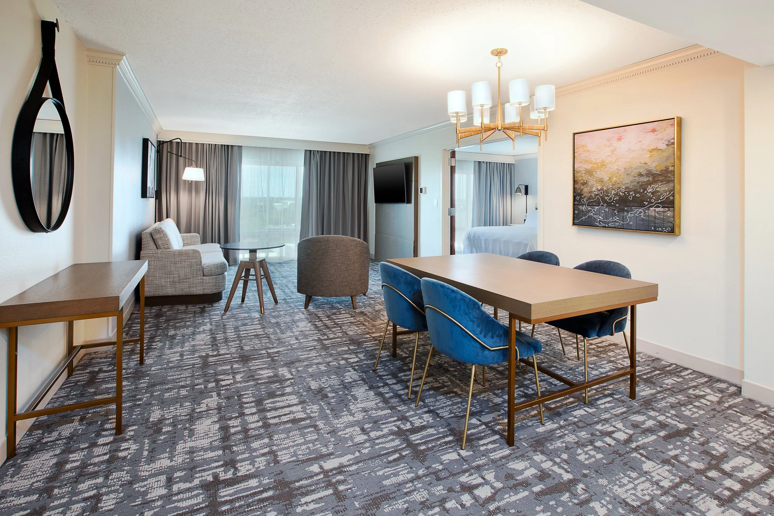 Presidential Suite 1.jpg