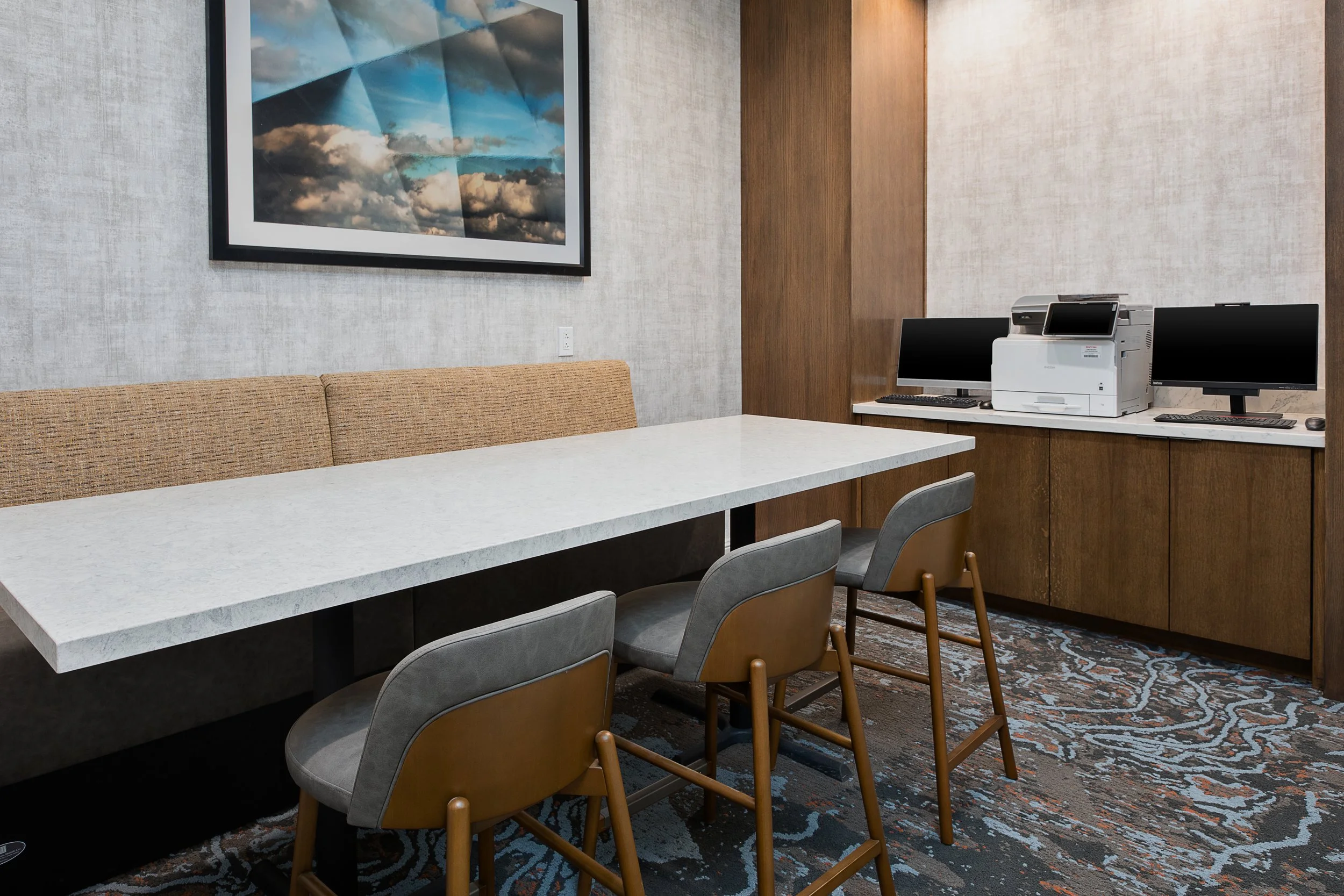 Business Center.jpg