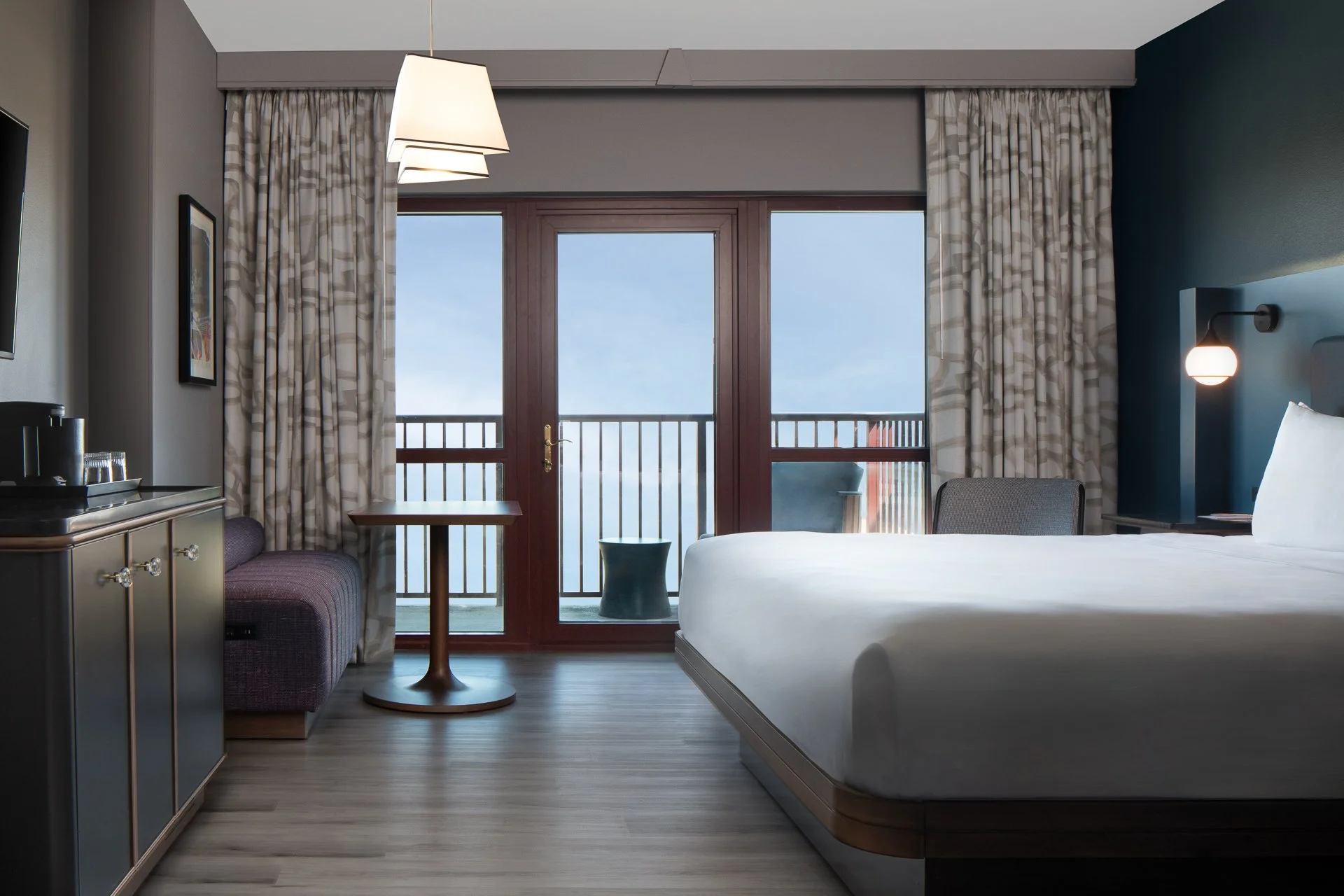 Club King Balcony.jpg
