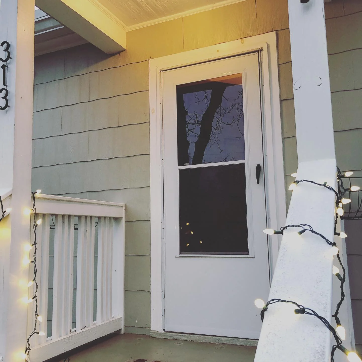 I saw where folks were putting up holiday lights to help spread cheer while we&rsquo;re all social distancing, so I put up a few lights to do my part. #HomeTogether #cbcaine