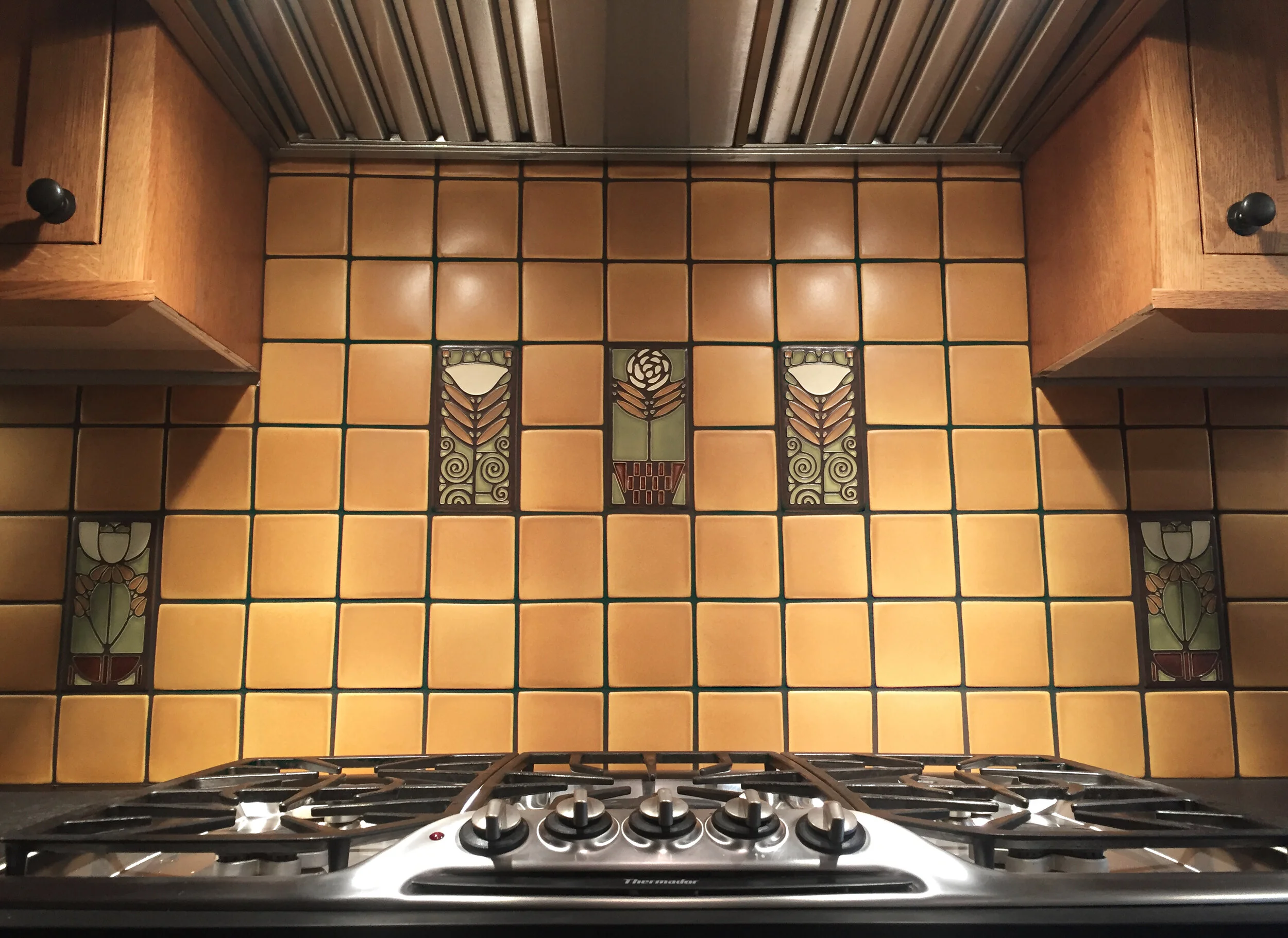 Arts and crafts Motawi backsplash