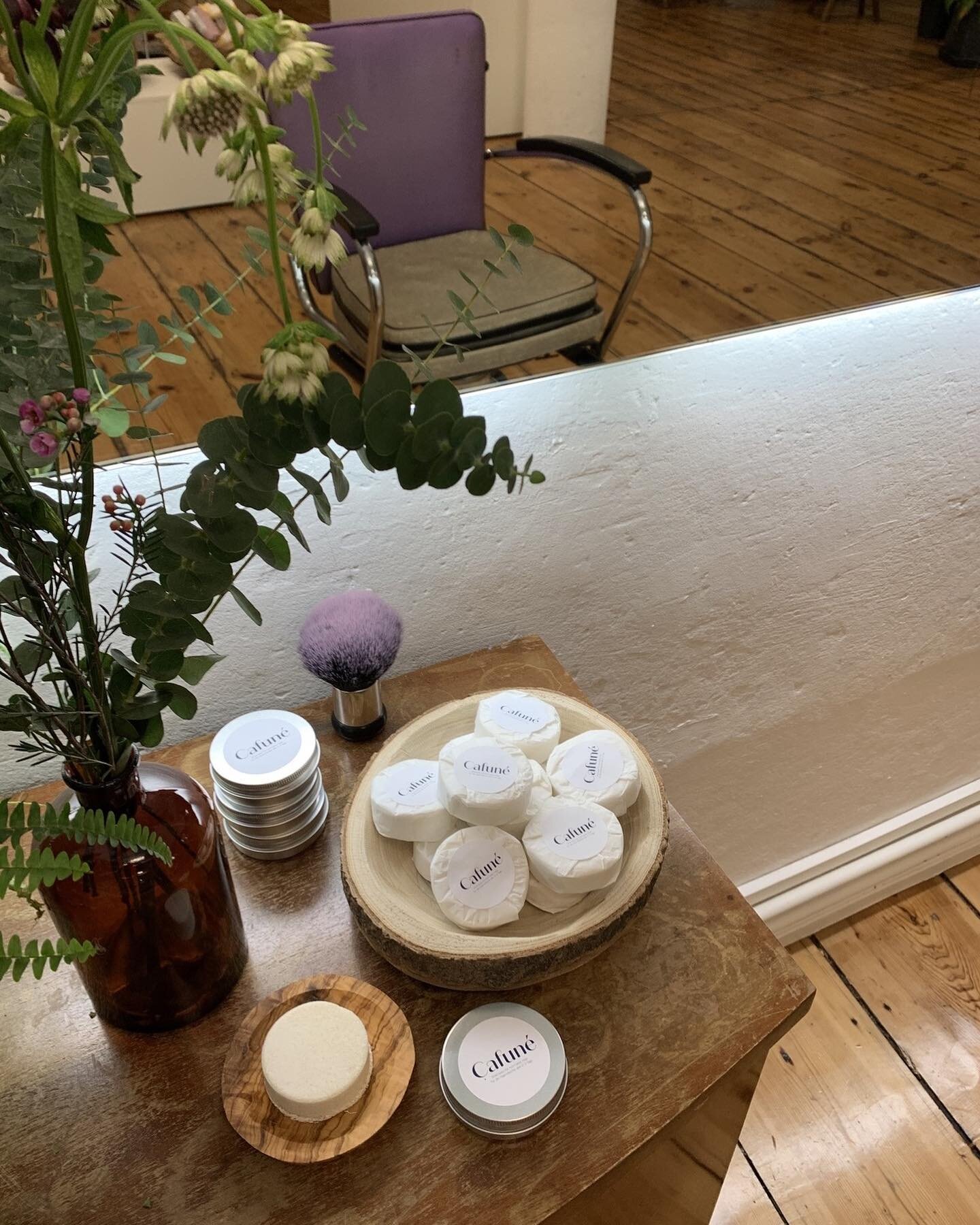 Cafun&eacute; Organics

Das Double Studio steht auf Nachhaltigkeit bei ihren Produkten, deshalb hat @lisa_zeitler_ auch vor einem guten Jahr das feste Shampoo @cafune_organics auf den Markt gebracht. Das Shampoo Bar ersetzt 500ml herk&ouml;mmlichen S