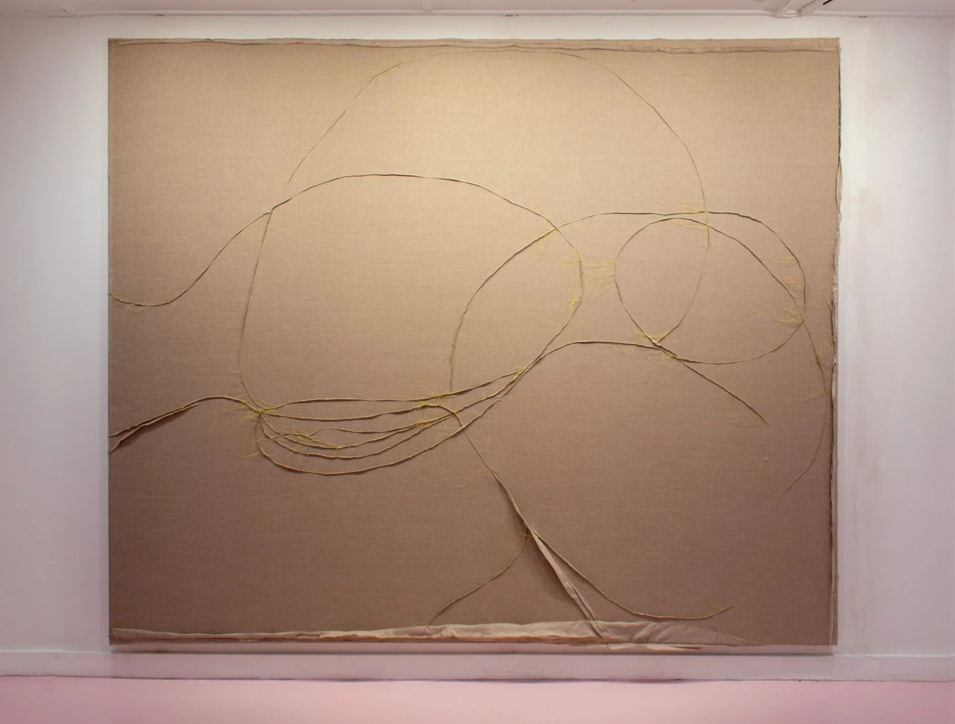 'She grow, belly grow´, Kate Howe, 2021, Graphite on linen with tumeric.