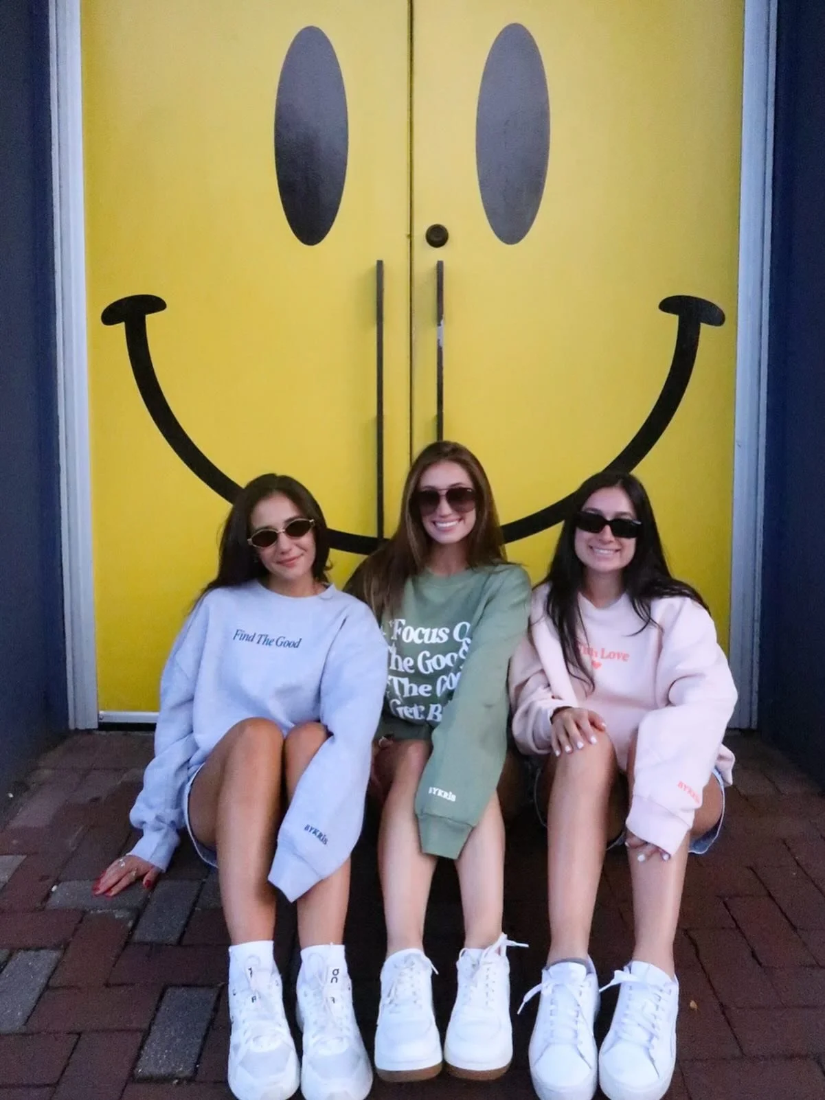 Happiest in BYKRIS 🫶🏼

#smallbusiness #supportsmallbusiness #handmade #shopsmall #shoplocal #bridal #entrepreneur #business #supportlocal #fashion #love #localbusiness #explorepage #marketing #art #businessowner #instagood #smallbusinesssupport #de