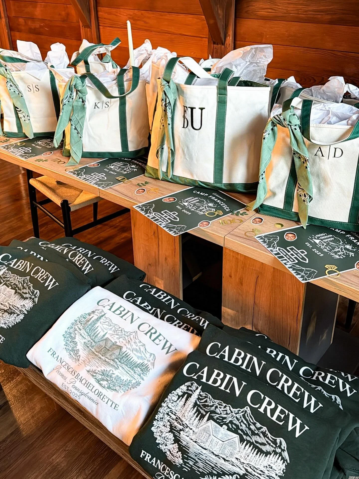 Custom crewnecks for the Cabin Crew 🏔️💚

#smallbusiness #supportsmallbusiness #handmade #shopsmall #shoplocal #bridal #entrepreneur #business #supportlocal #fashion #love #localbusiness #explorepage #marketing #art #businessowner #instagood #smallb