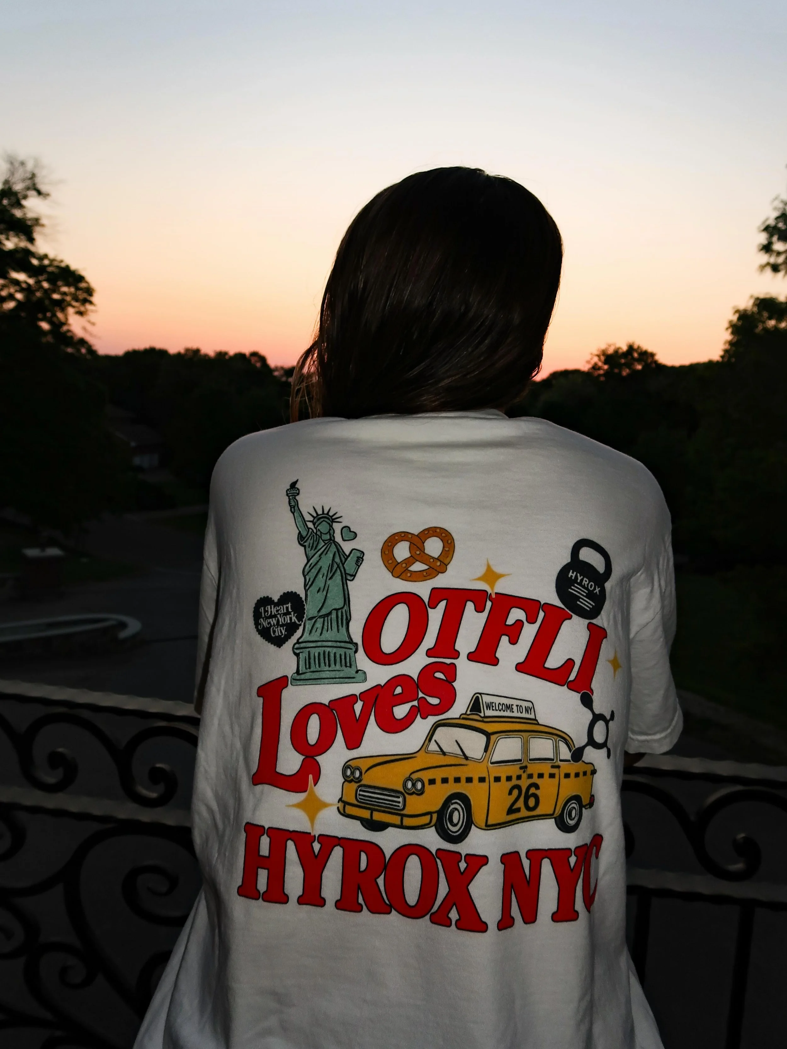 If you know, you know. OTFLI x HYROX NYC gear available at the link in bio 🗽🍎🚕🥨✨