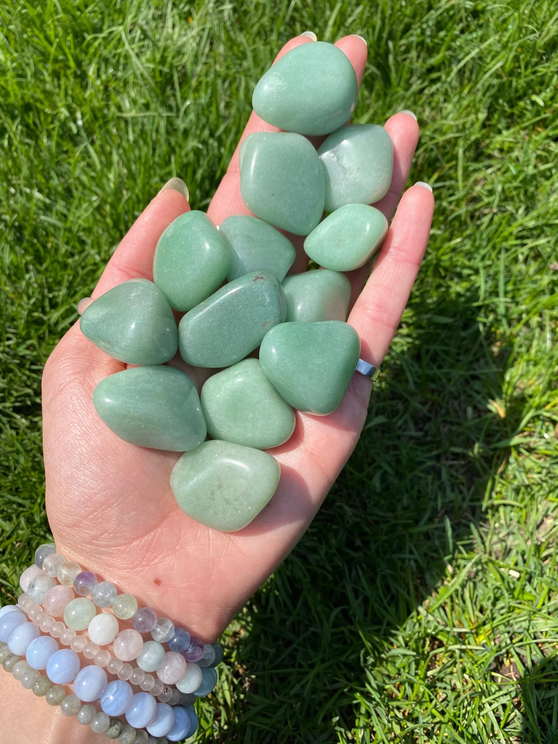 F2B763B6-76F5-4D5C-9284-F11BA8A52B74