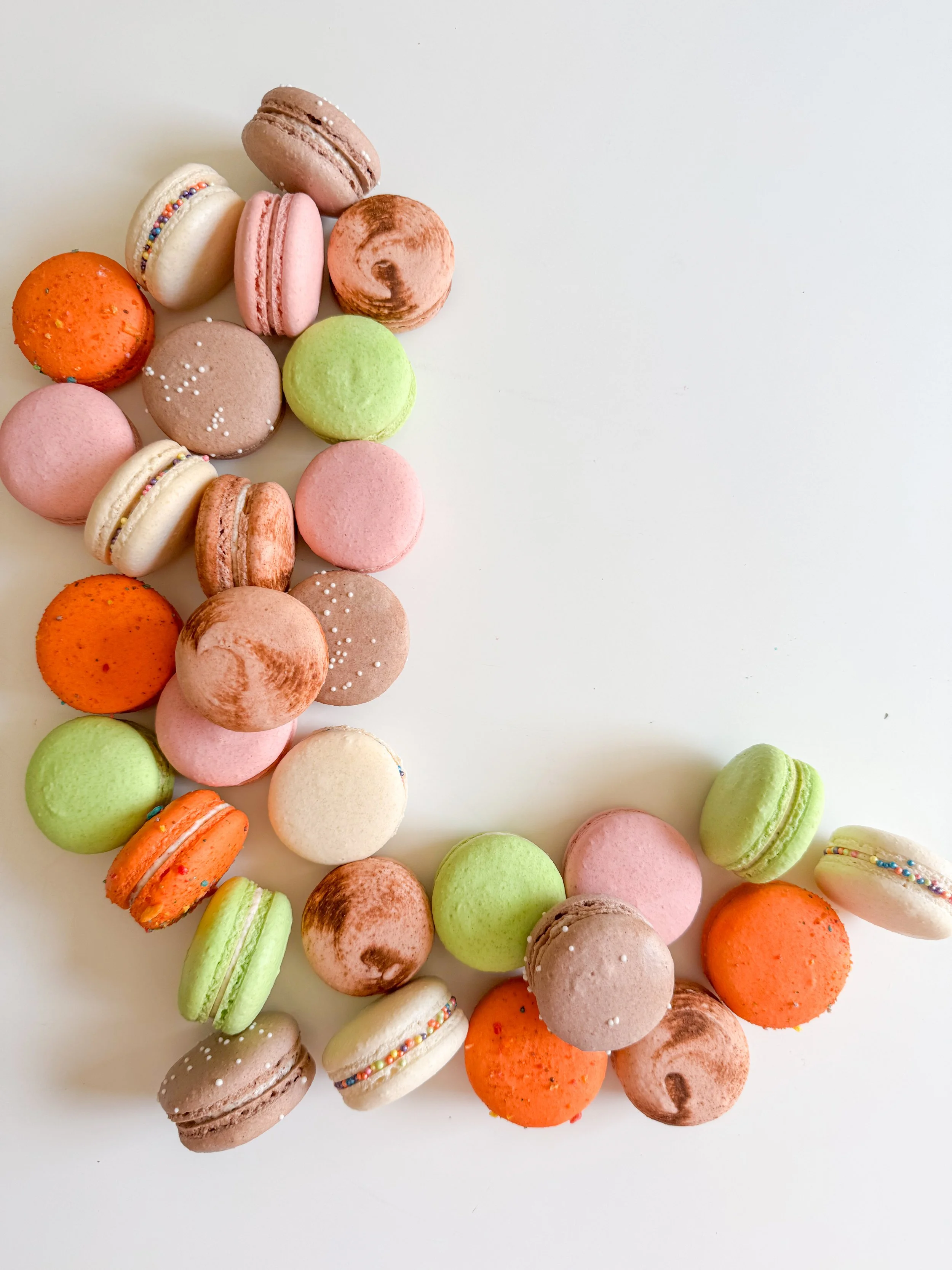Seasonal Macarons