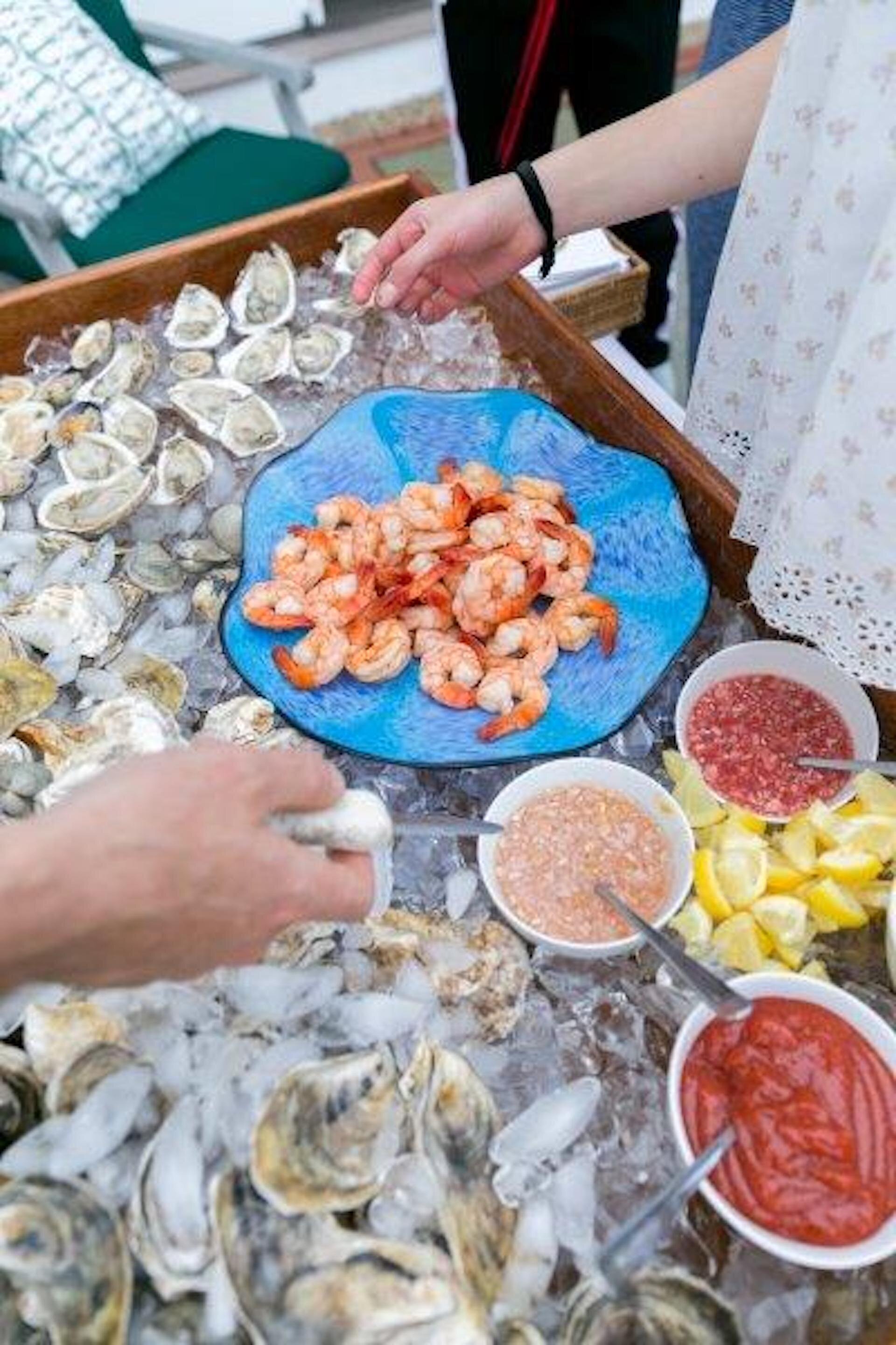 Shrimp and raw bar on Marthas Vineyard.JPG