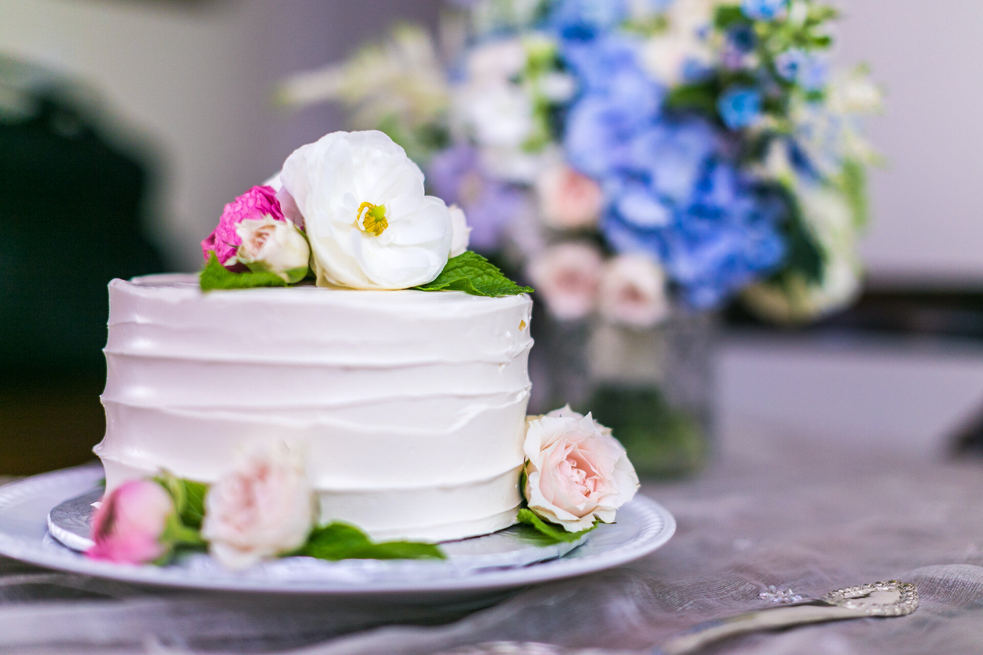 Birthday cake with flowers on it.jpg