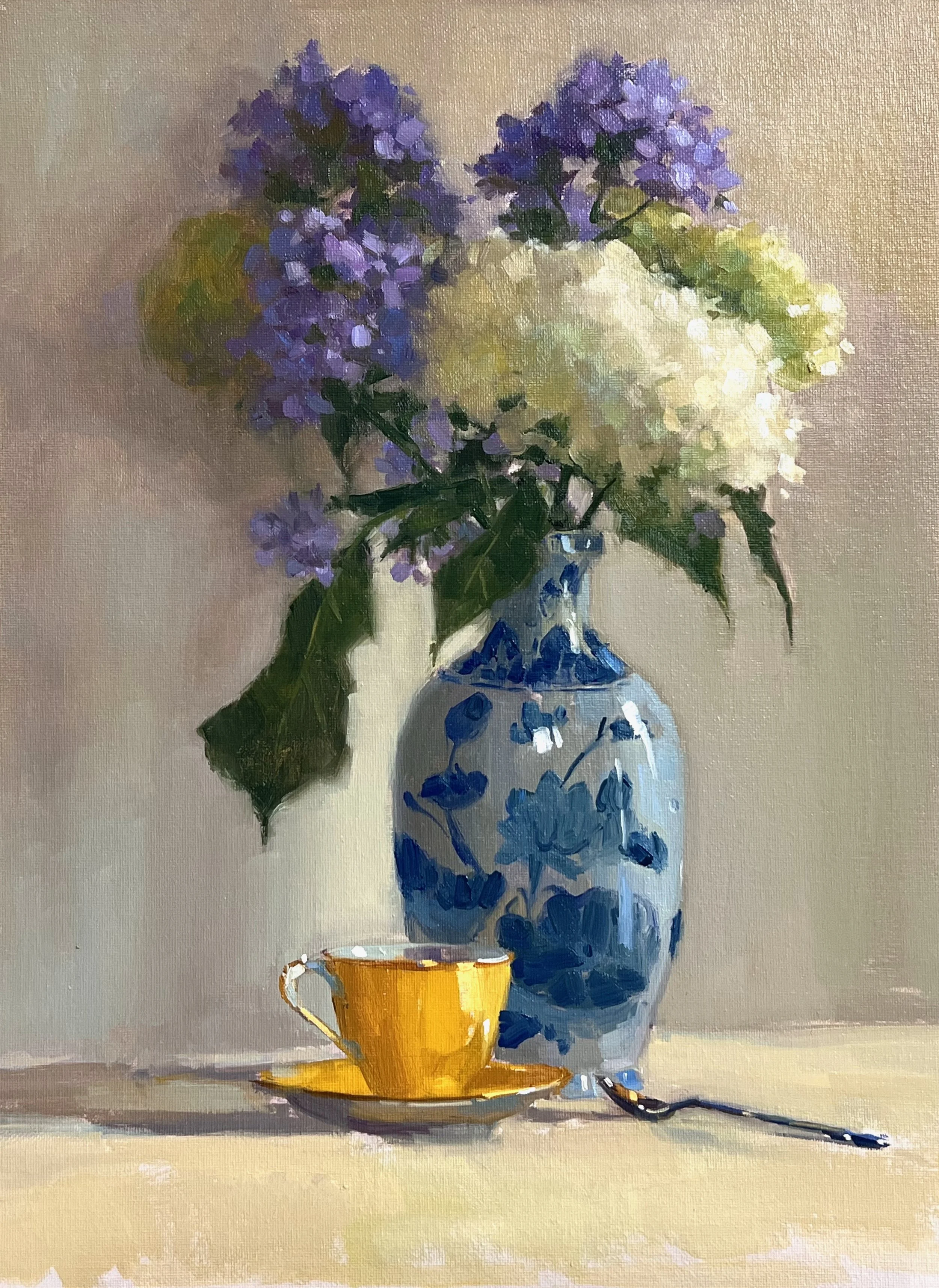 Hydrangeaandyellow teacup.jpeg