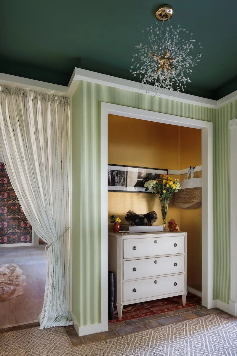 SOTA-Showhouse-EntryFoyer-Perianth-0026-8152-v2.jpg