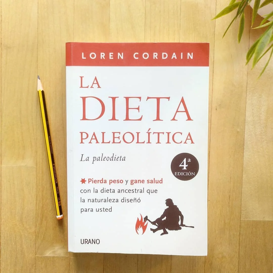 Es uno de los primeros libros que le&iacute; al empezar mi b&uacute;squeda de la energ&iacute;a vital. Una lectura apasionante e instructiva llena de consejos. El doctor Loren Cordain es una autoridad mundial en diet&eacute;tica y nutrici&oacute;n. L
