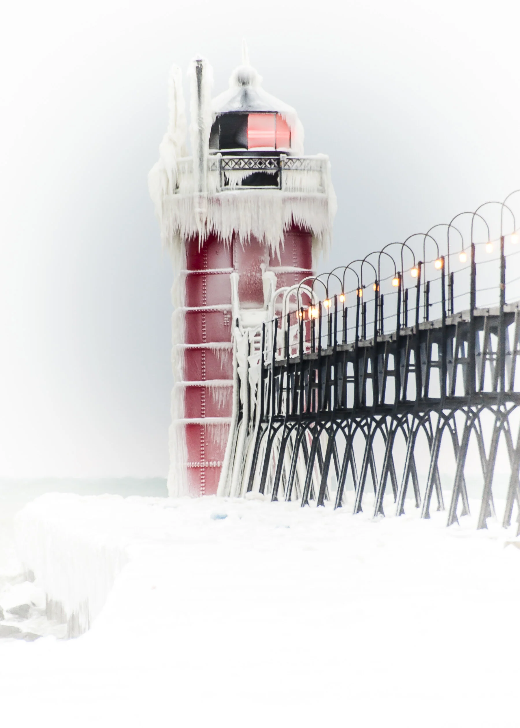 IcyLighthouse.jpg